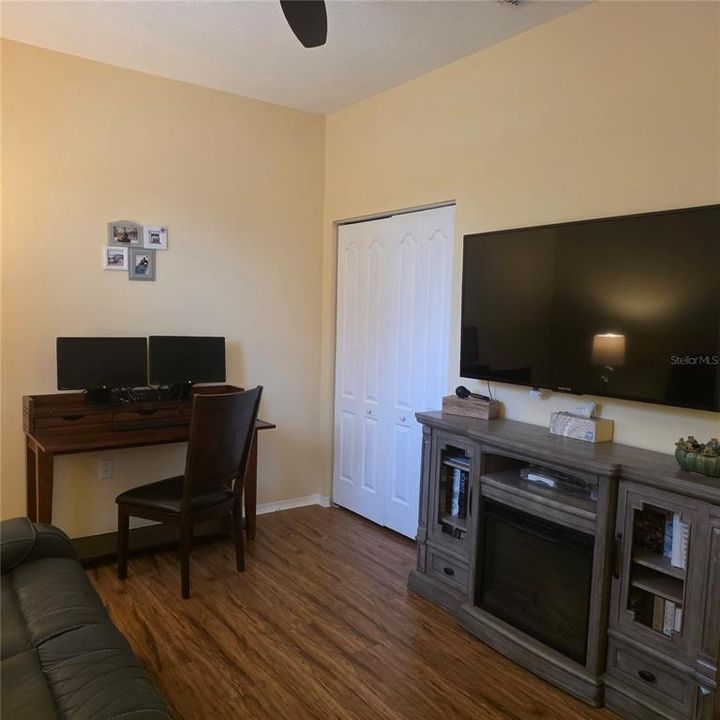 En Venta: $415,000 (3 camas, 2 baños, 1723 Pies cuadrados)