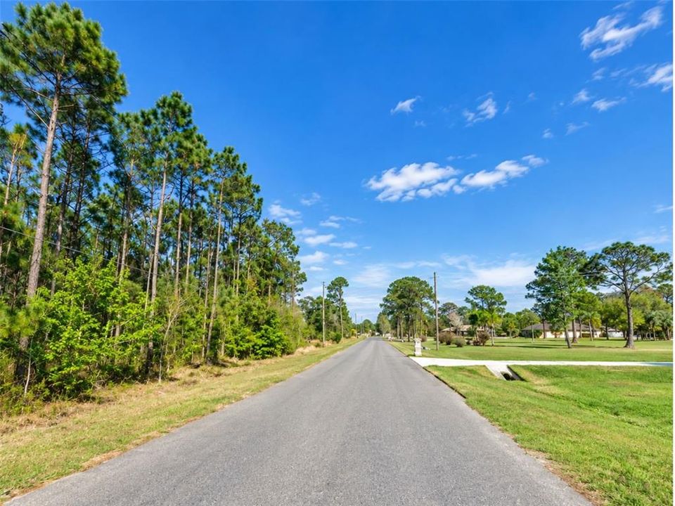 En Venta: $145,000 (2.31 acres)