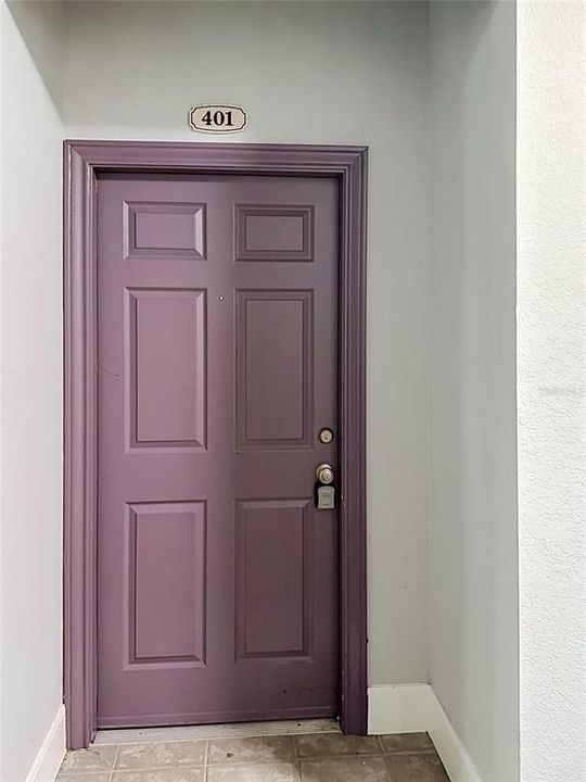 For Sale: $199,900 (1 beds, 1 baths, 645 Square Feet)