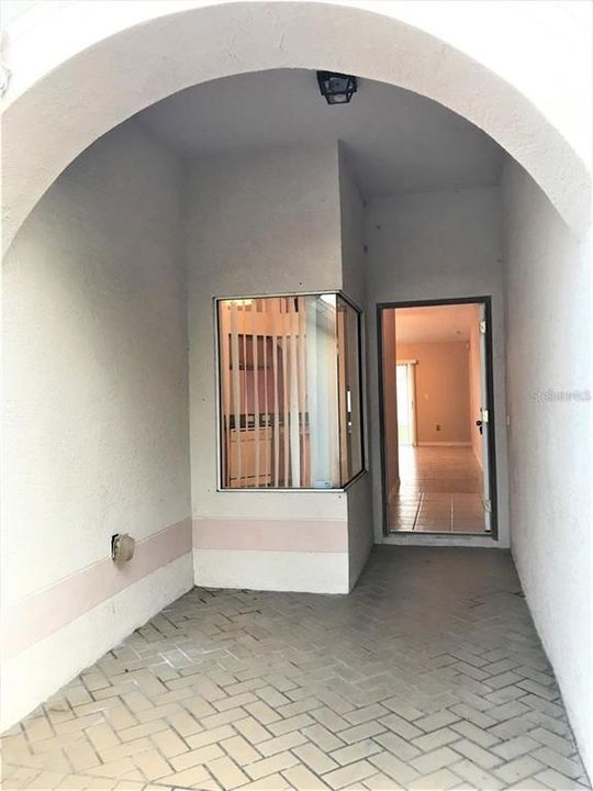 В аренду: $2,100 (4 спален, 2 ванн, 1544 Квадратных фут)