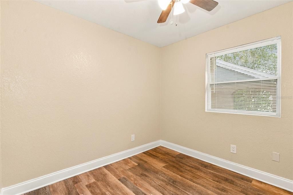 For Sale: $295,000 (3 beds, 2 baths, 1349 Square Feet)