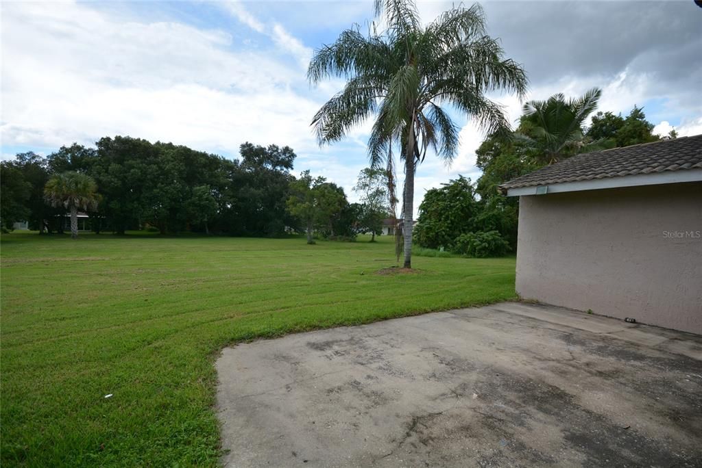 For Rent: $2,250 (2 beds, 2 baths, 1070 Square Feet)