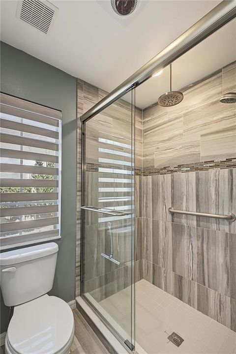 En Venta: $425,000 (4 camas, 3 baños, 2309 Pies cuadrados)