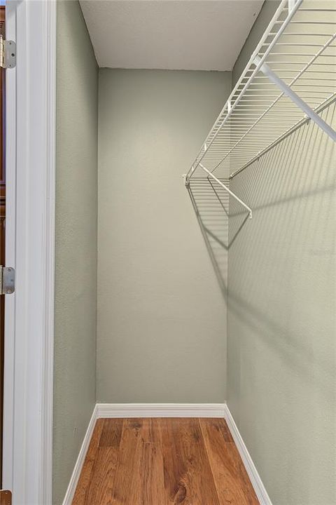 En Venta: $425,000 (4 camas, 3 baños, 2309 Pies cuadrados)