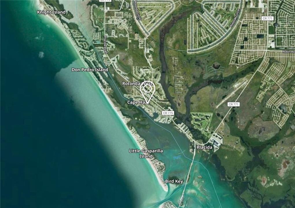 En Venta: $700,000 (0.69 acres)