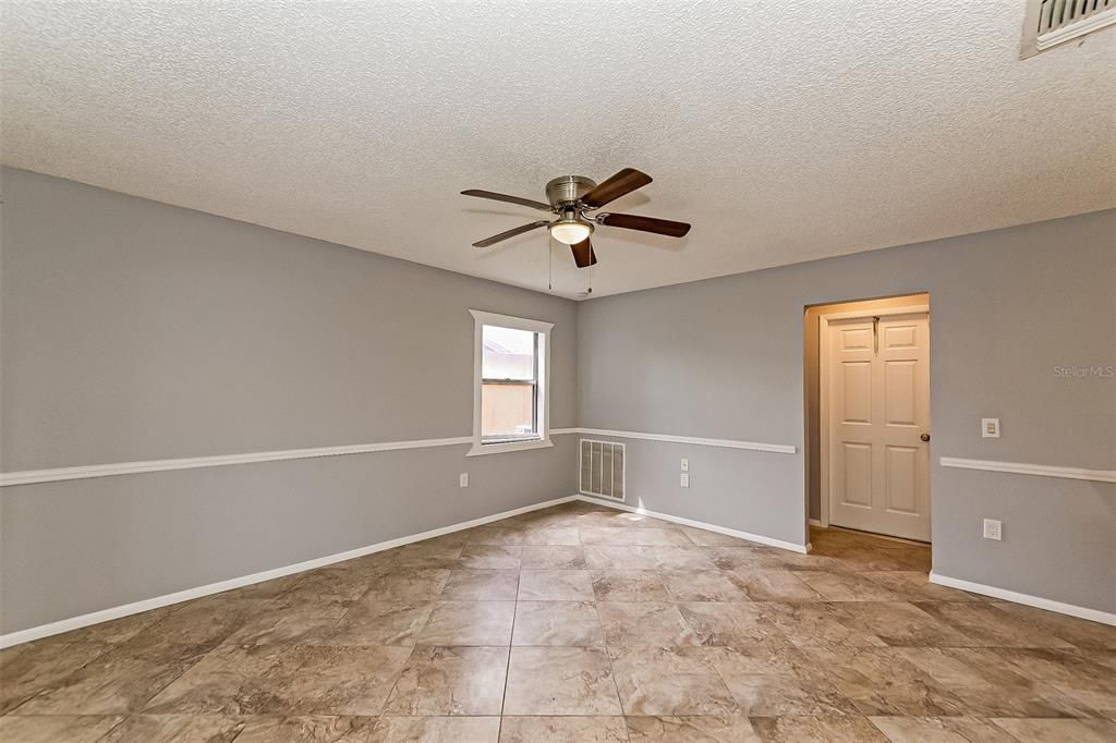 For Sale: $395,000 (3 beds, 2 baths, 1730 Square Feet)