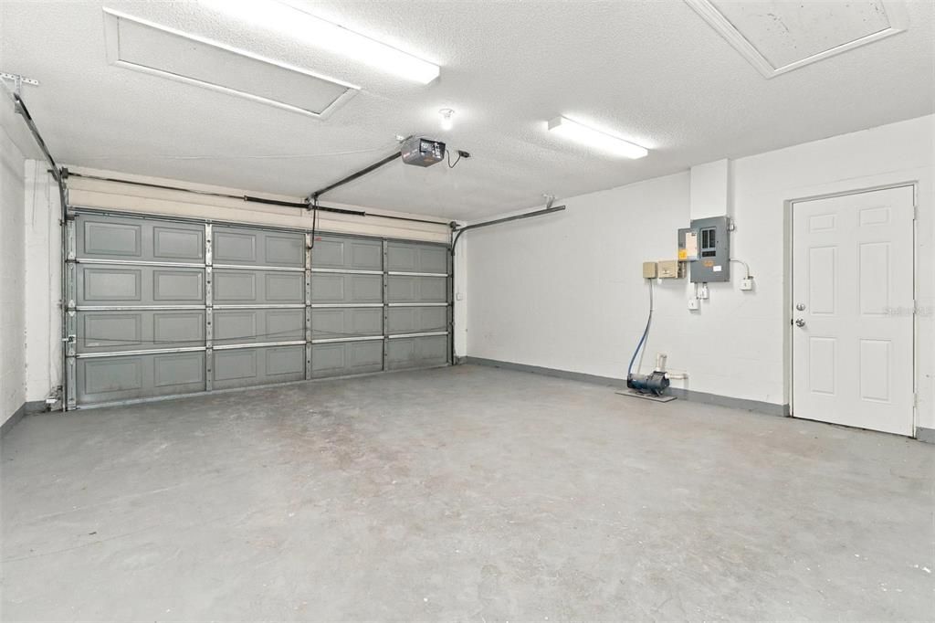 На продажу: $315,000 (3 спален, 2 ванн, 1695 Квадратных фут)