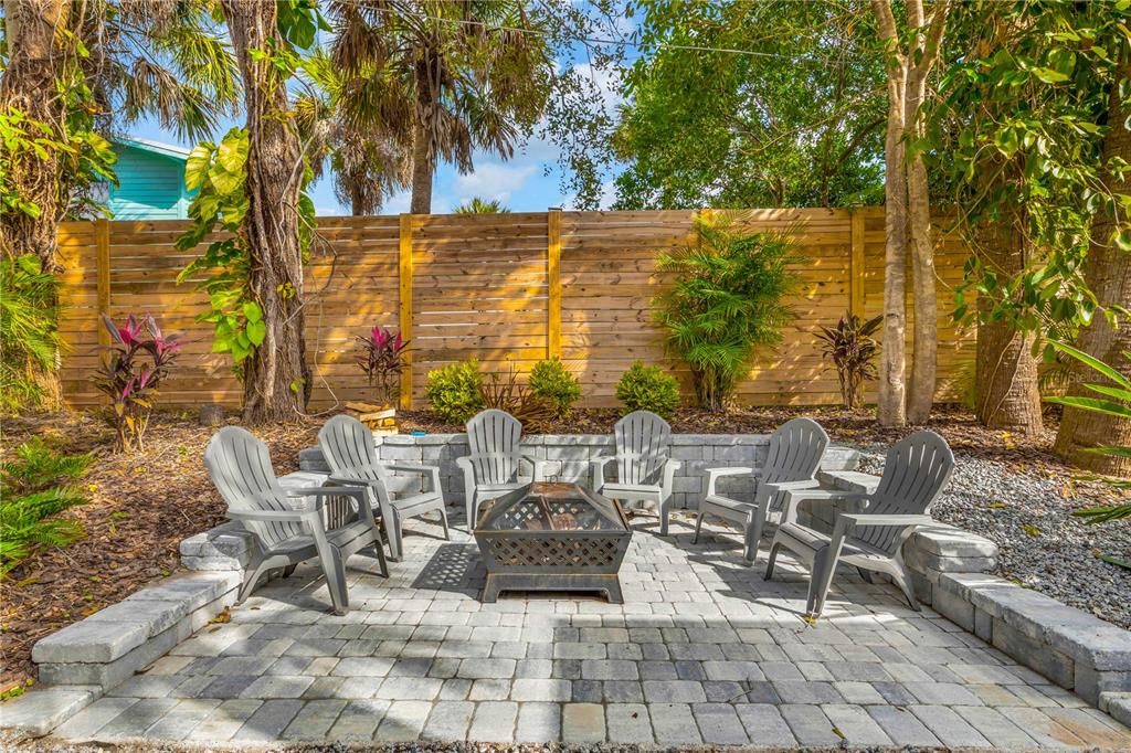 For Sale: $1,649,900 (5 beds, 3 baths, 3743 Square Feet)