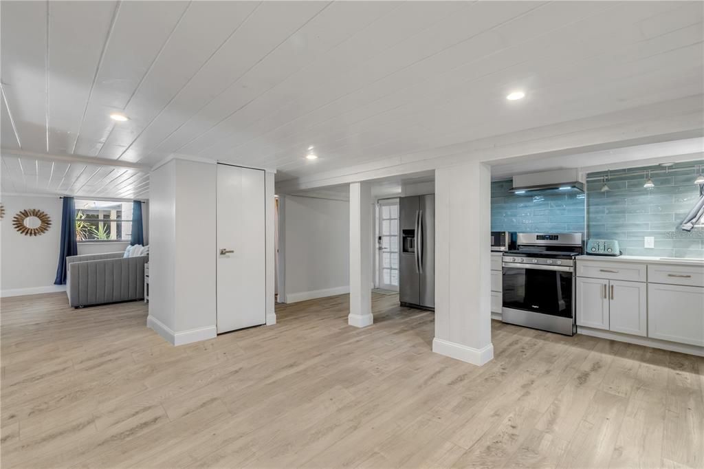 For Sale: $1,649,900 (5 beds, 3 baths, 3743 Square Feet)
