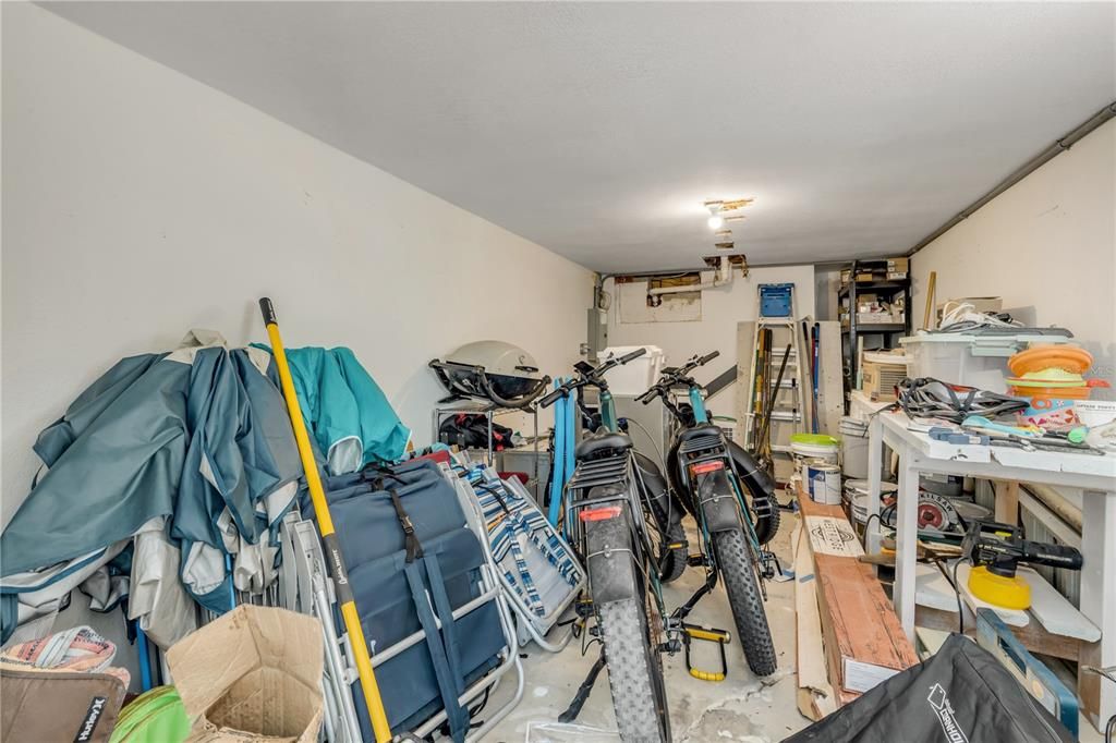 For Sale: $1,649,900 (5 beds, 3 baths, 3743 Square Feet)