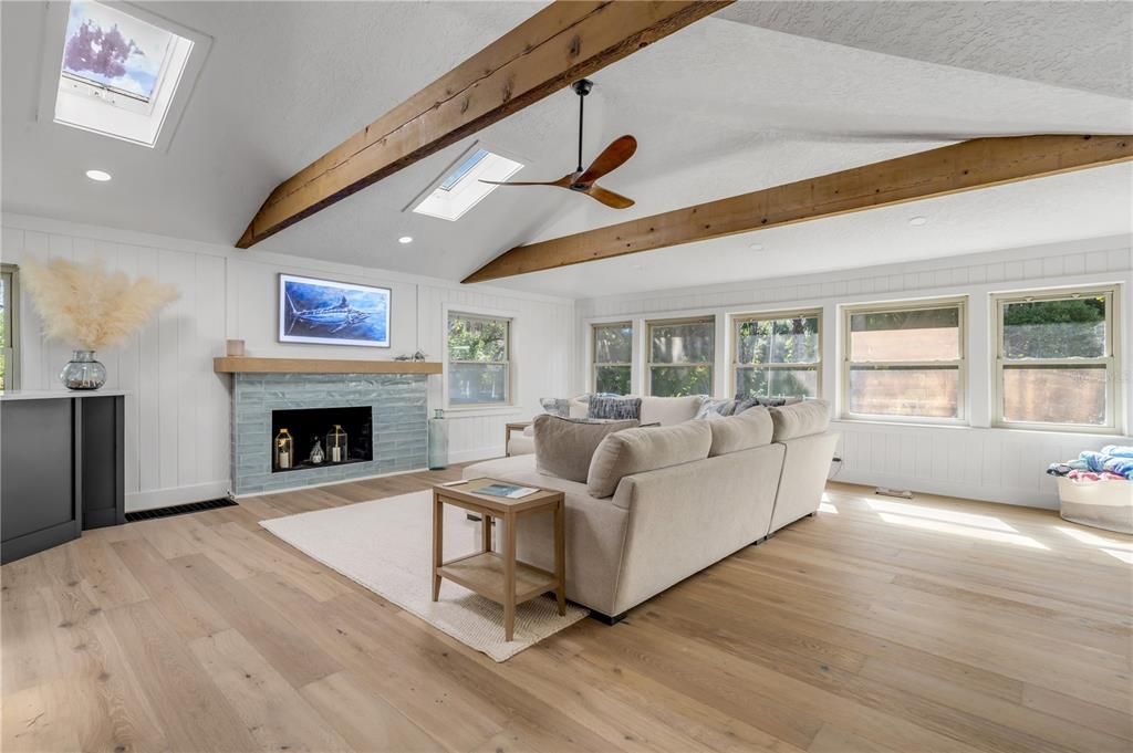 For Sale: $1,649,900 (5 beds, 3 baths, 3743 Square Feet)