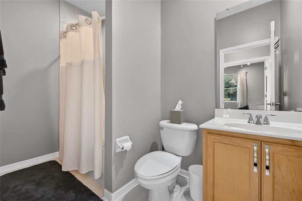 En Venta: $549,999 (4 camas, 3 baños, 2440 Pies cuadrados)