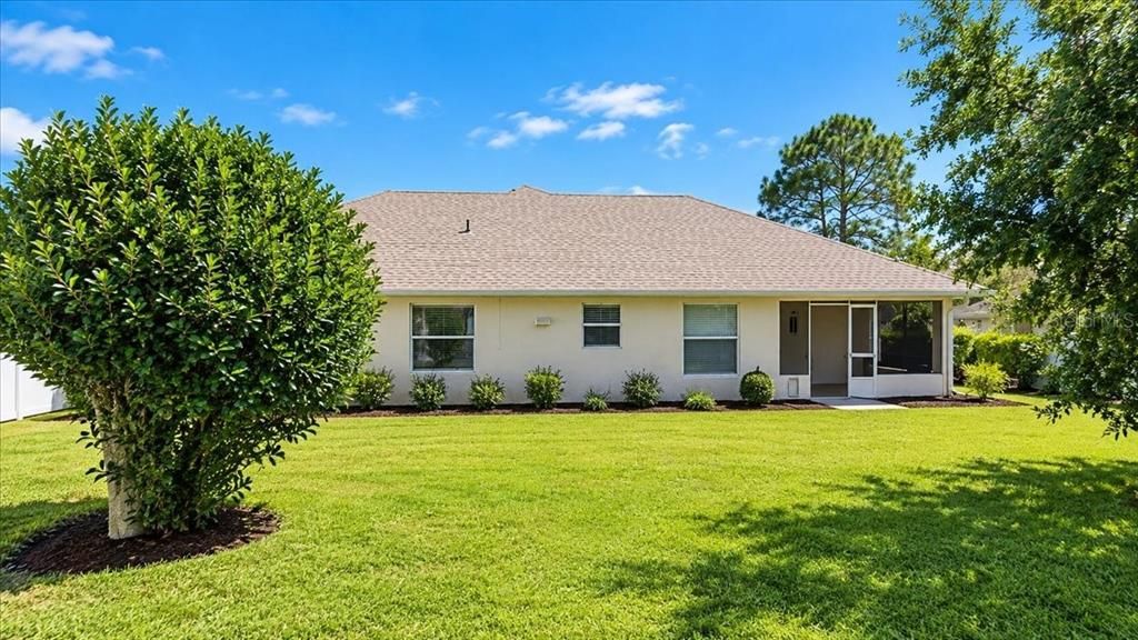 For Sale: $324,900 (4 beds, 2 baths, 1617 Square Feet)