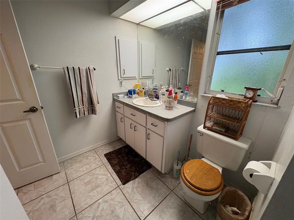 На продажу: $339,900 (3 спален, 2 ванн, 1546 Квадратных фут)