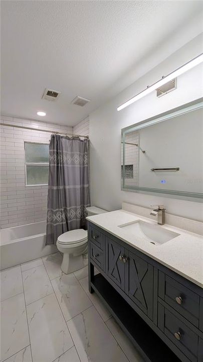 En Venta: $615,000 (4 camas, 2 baños, 1536 Pies cuadrados)