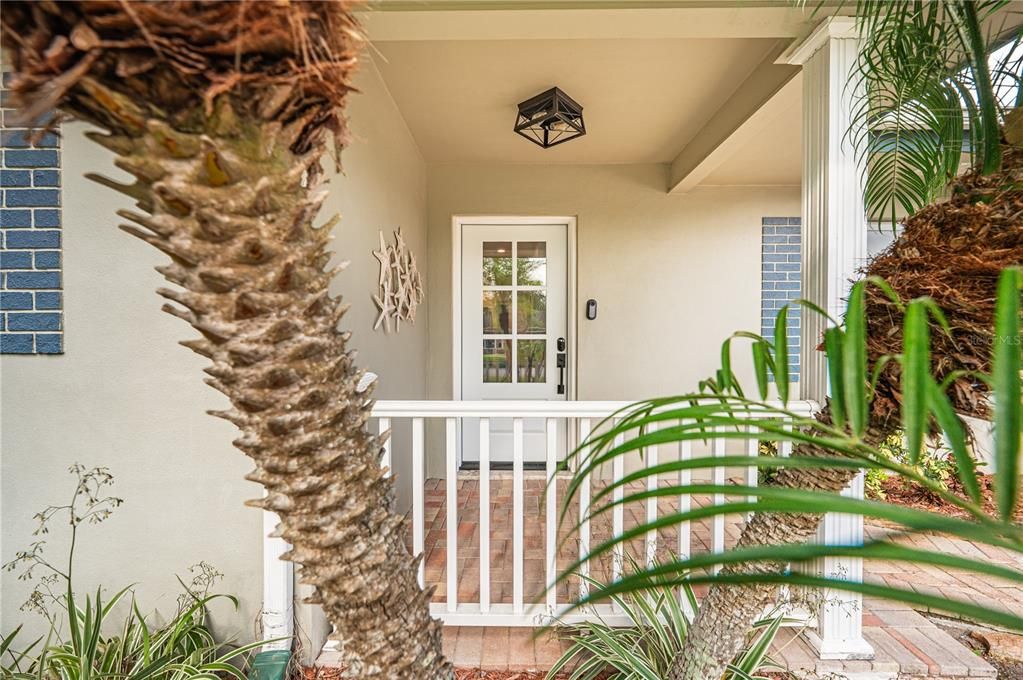 For Sale: $579,000 (4 beds, 3 baths, 1610 Square Feet)