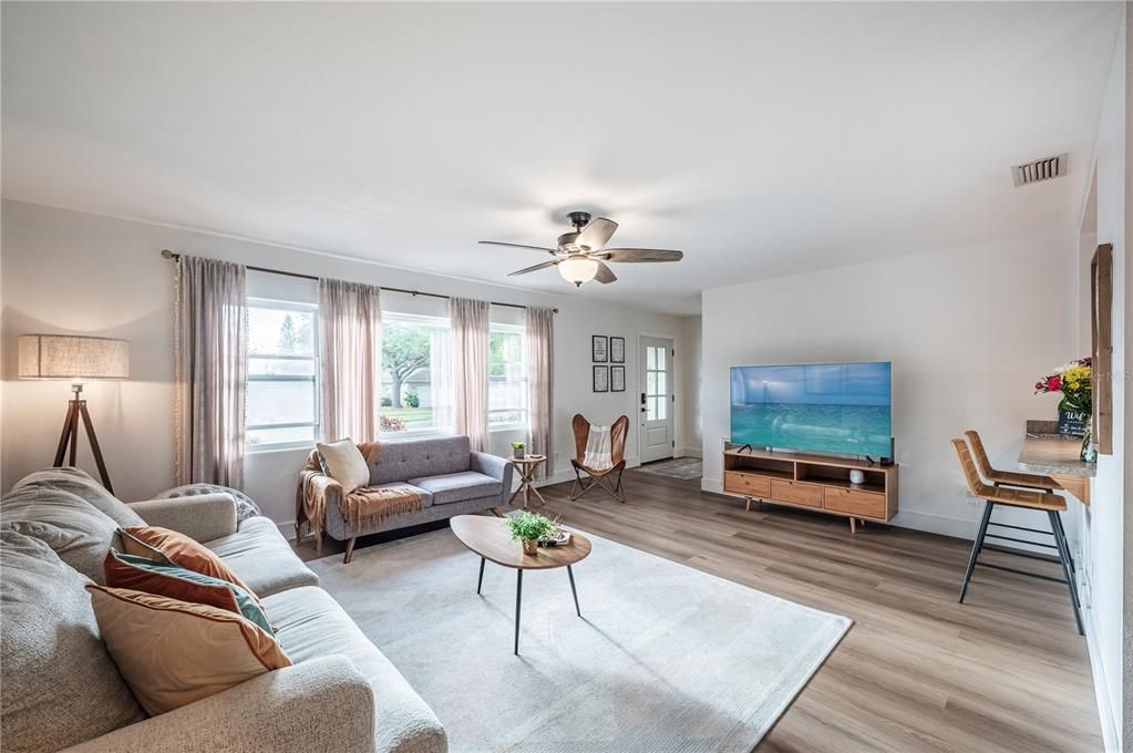 For Sale: $579,000 (4 beds, 3 baths, 1610 Square Feet)