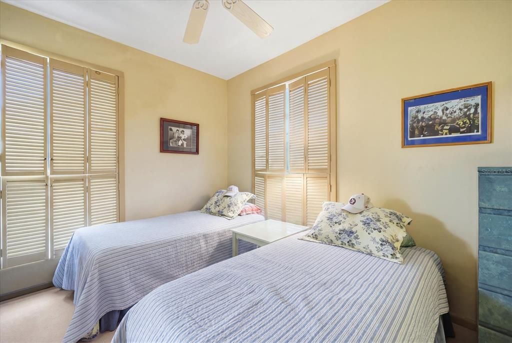 En Venta: $525,000 (2 camas, 2 baños, 934 Pies cuadrados)