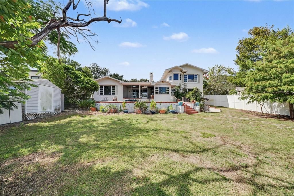 En Venta: $1,200,000 (6 camas, 3 baños, 3421 Pies cuadrados)