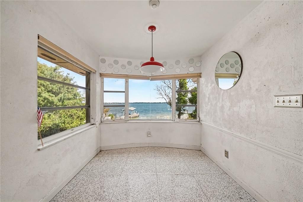 En Venta: $1,200,000 (6 camas, 3 baños, 3421 Pies cuadrados)