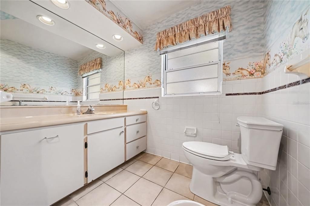 En Venta: $1,200,000 (6 camas, 3 baños, 3421 Pies cuadrados)