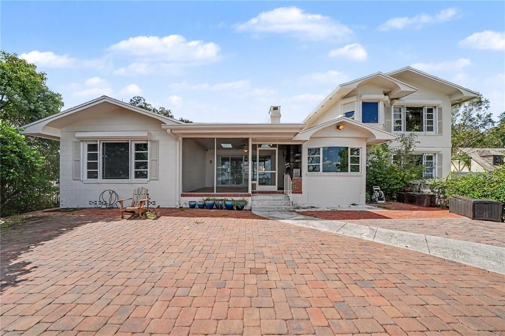 En Venta: $1,200,000 (6 camas, 3 baños, 3421 Pies cuadrados)