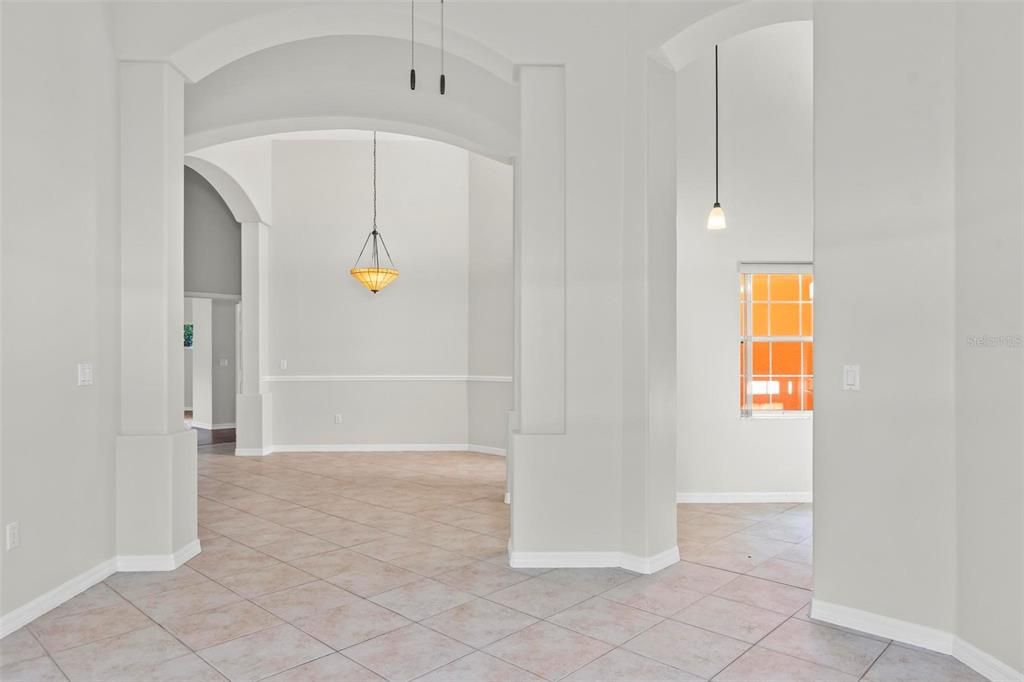 For Rent: $3,000 (4 beds, 2 baths, 2427 Square Feet)
