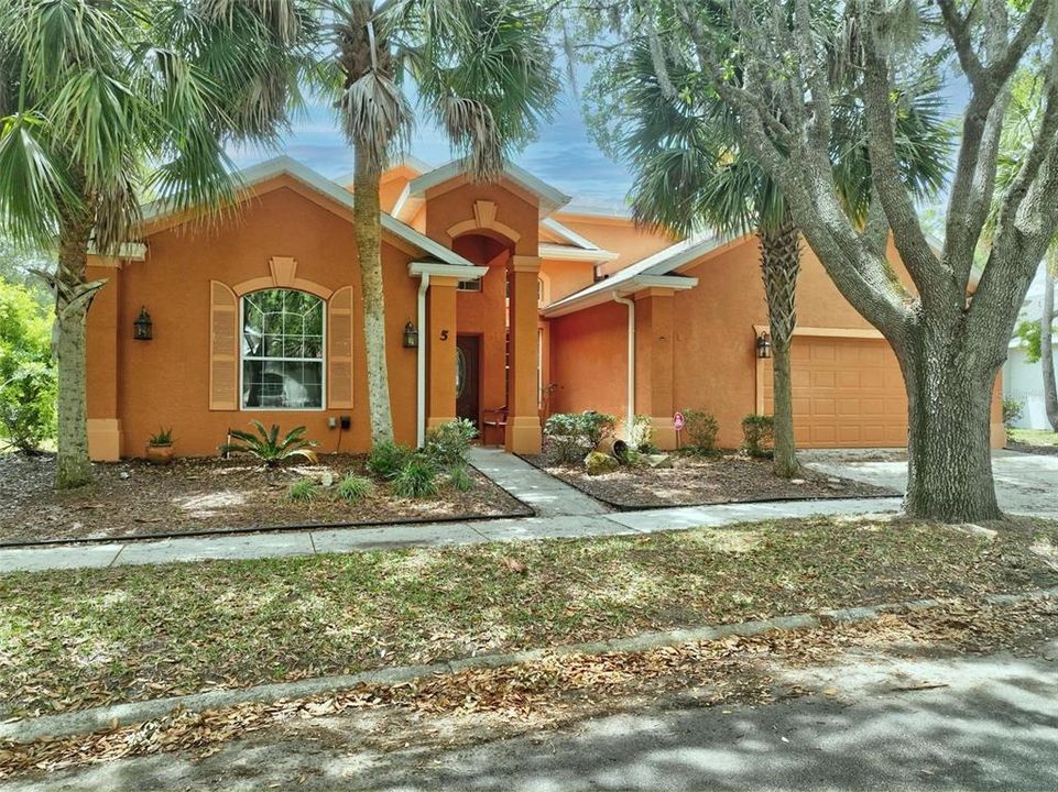 For Rent: $3,000 (4 beds, 2 baths, 2427 Square Feet)