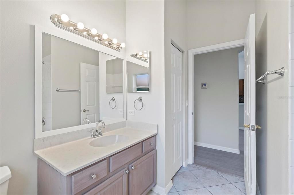 For Rent: $3,000 (4 beds, 2 baths, 2427 Square Feet)