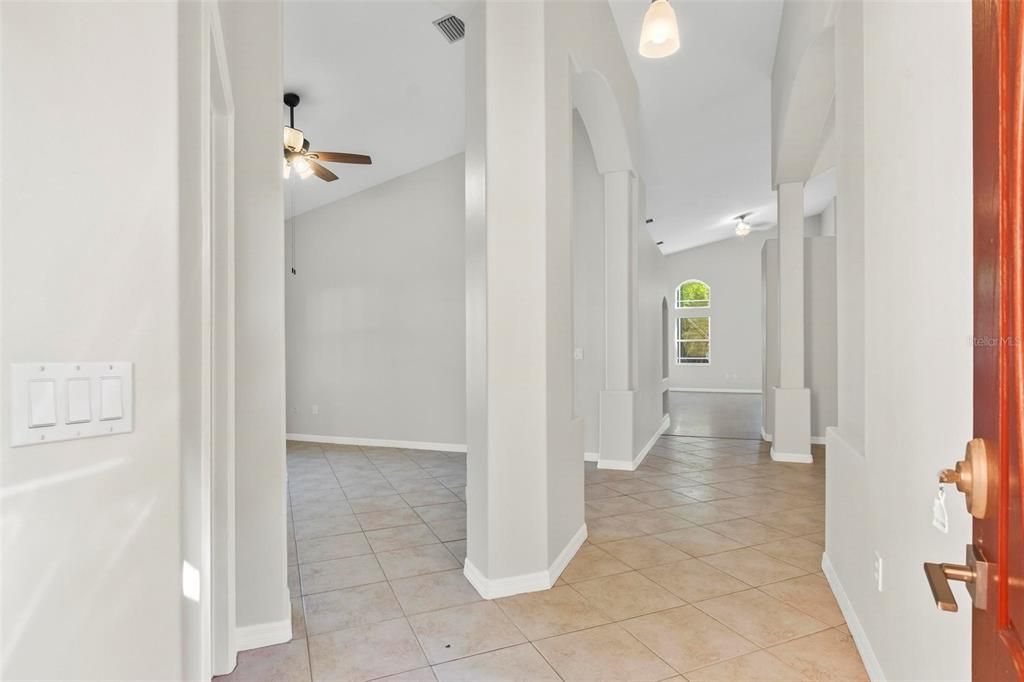 For Rent: $3,000 (4 beds, 2 baths, 2427 Square Feet)