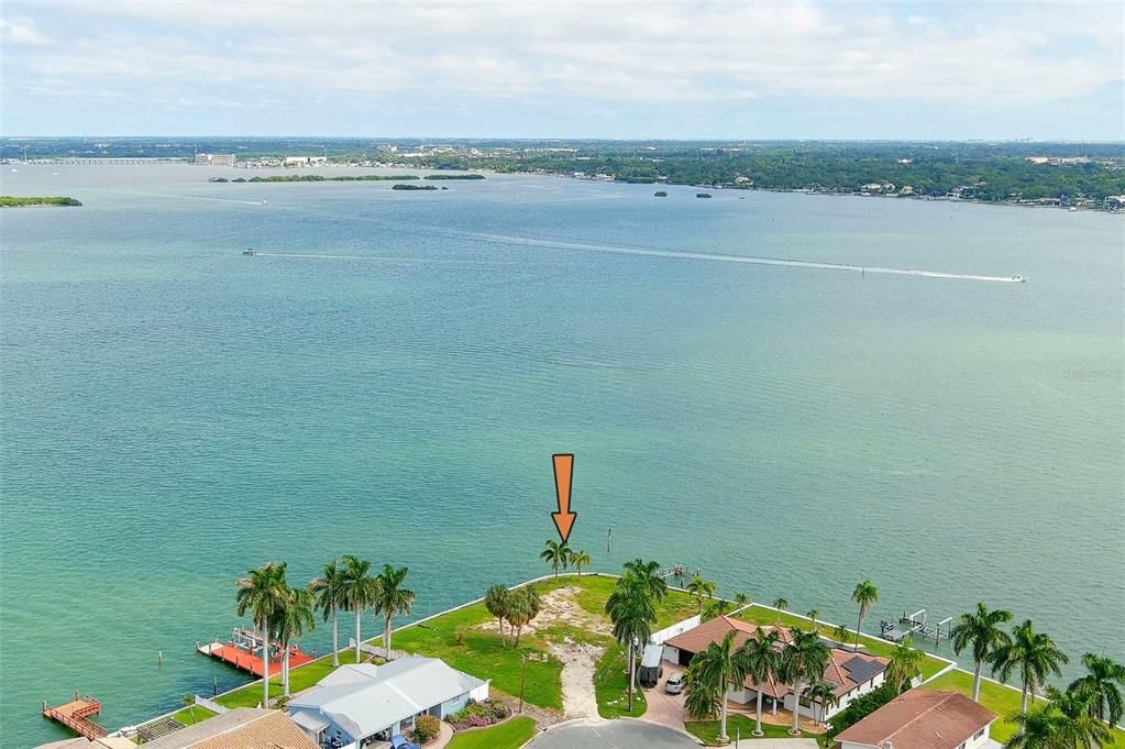 For Sale: $2,999,995 (0.37 acres)
