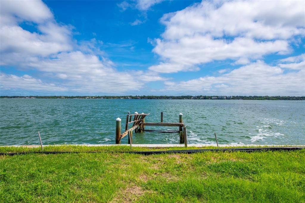 For Sale: $2,999,995 (0.37 acres)