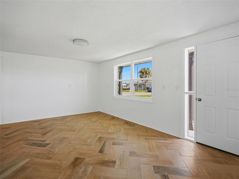 En Venta: $315,000 (2 camas, 1 baños, 864 Pies cuadrados)
