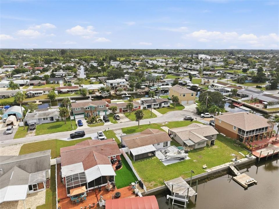 En Venta: $315,000 (2 camas, 1 baños, 864 Pies cuadrados)