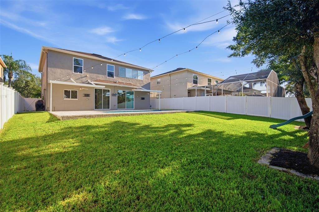 En Venta: $599,000 (4 camas, 2 baños, 2230 Pies cuadrados)