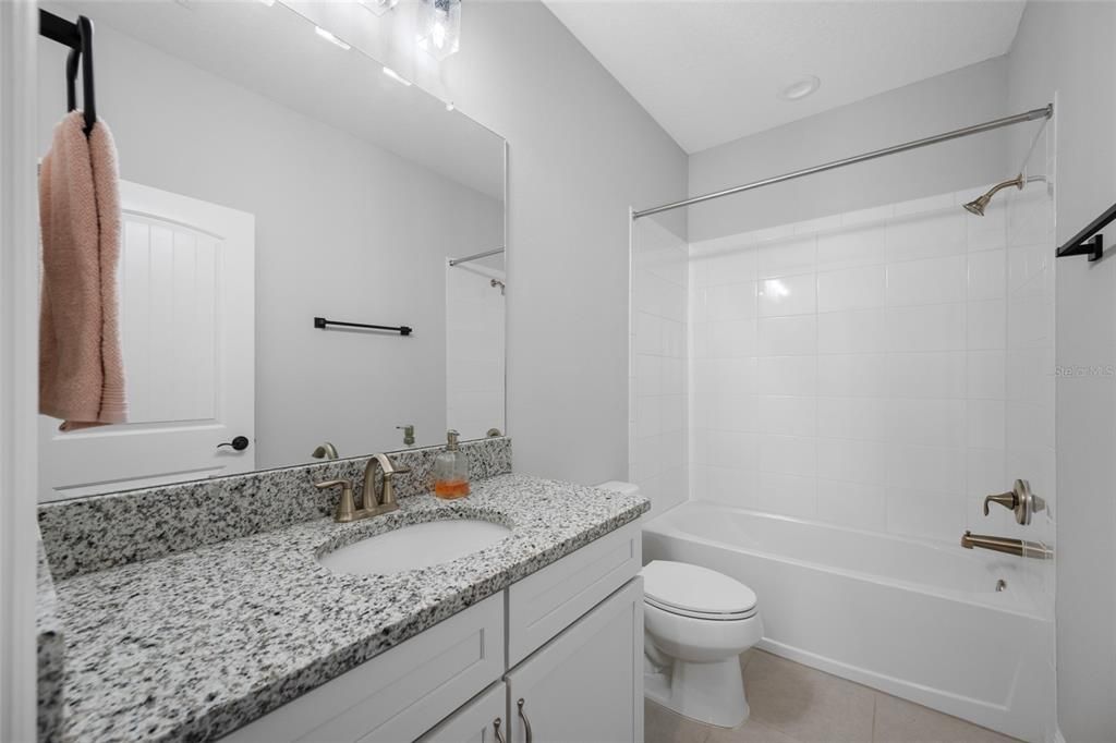 En Venta: $970,000 (5 camas, 4 baños, 3560 Pies cuadrados)