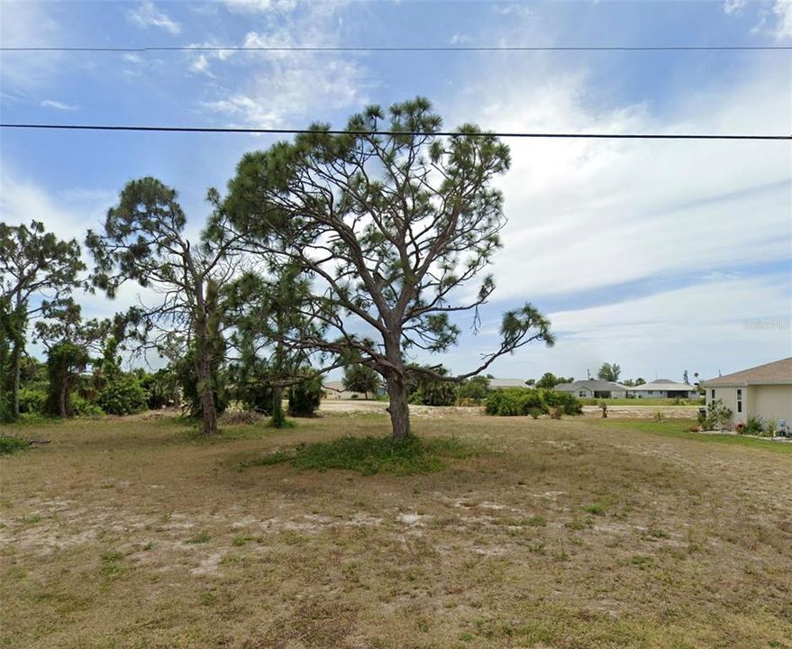 En Venta: $44,500 (0.22 acres)