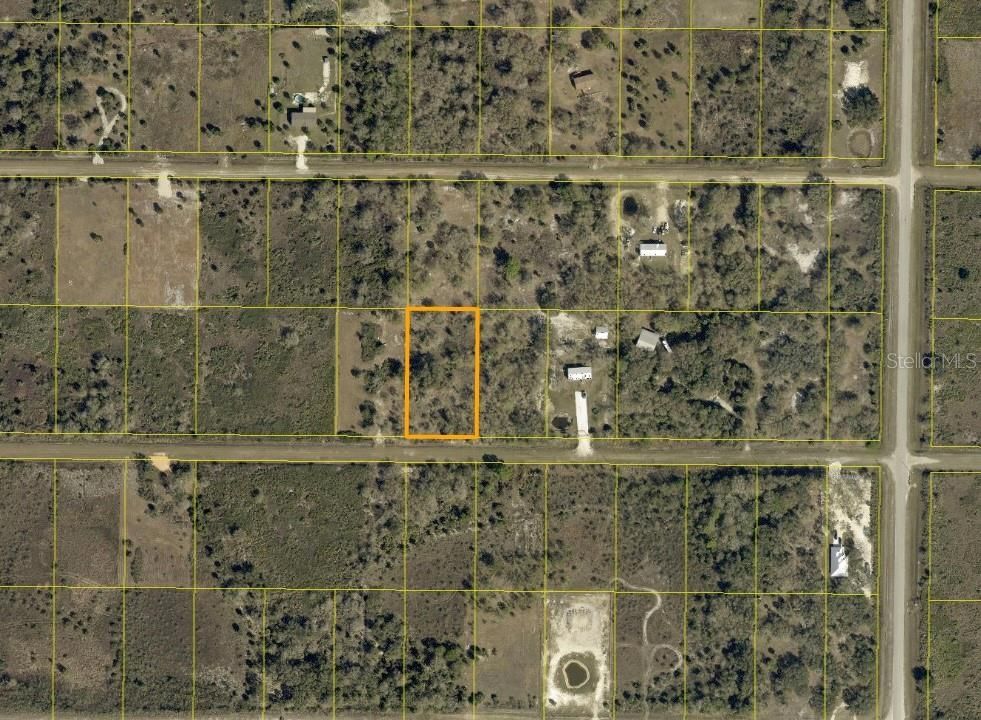 На продажу: $34,900 (1.25 acres)