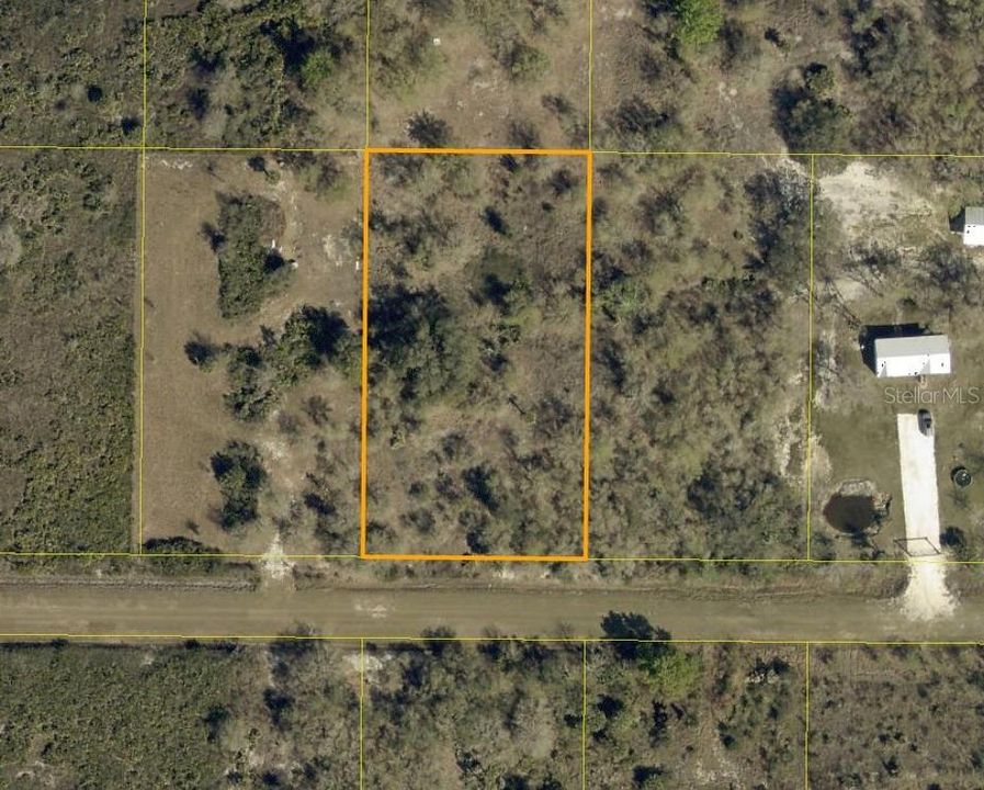 На продажу: $34,900 (1.25 acres)