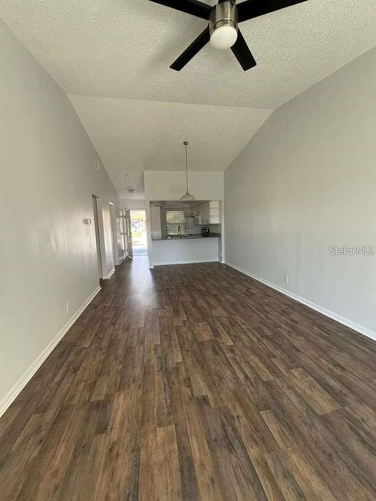 En Renta: $1,750 (2 camas, 2 baños, 935 Pies cuadrados)