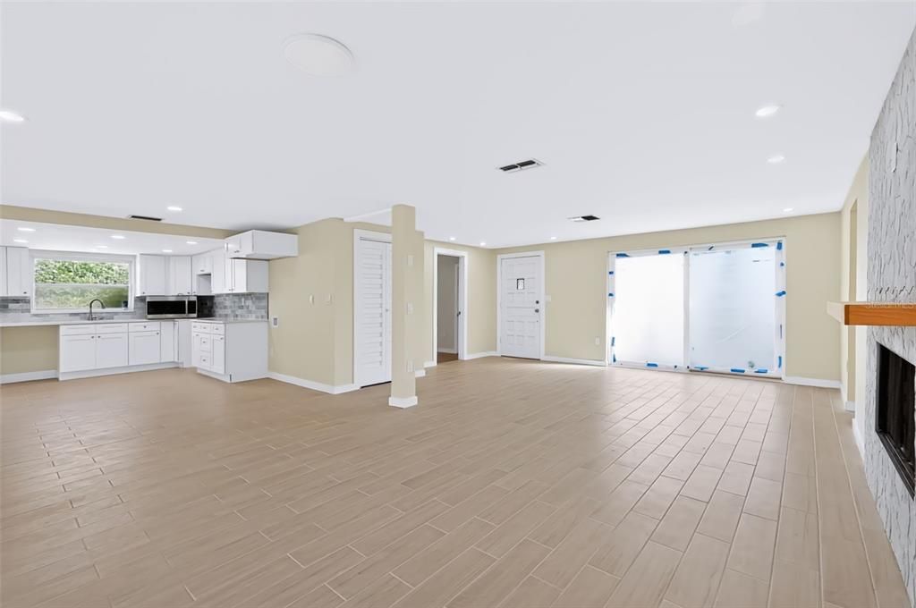 En Venta: $579,900 (3 camas, 2 baños, 1962 Pies cuadrados)