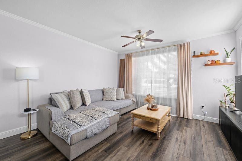 В аренду: $1,900 (2 спален, 2 ванн, 1140 Квадратных фут)