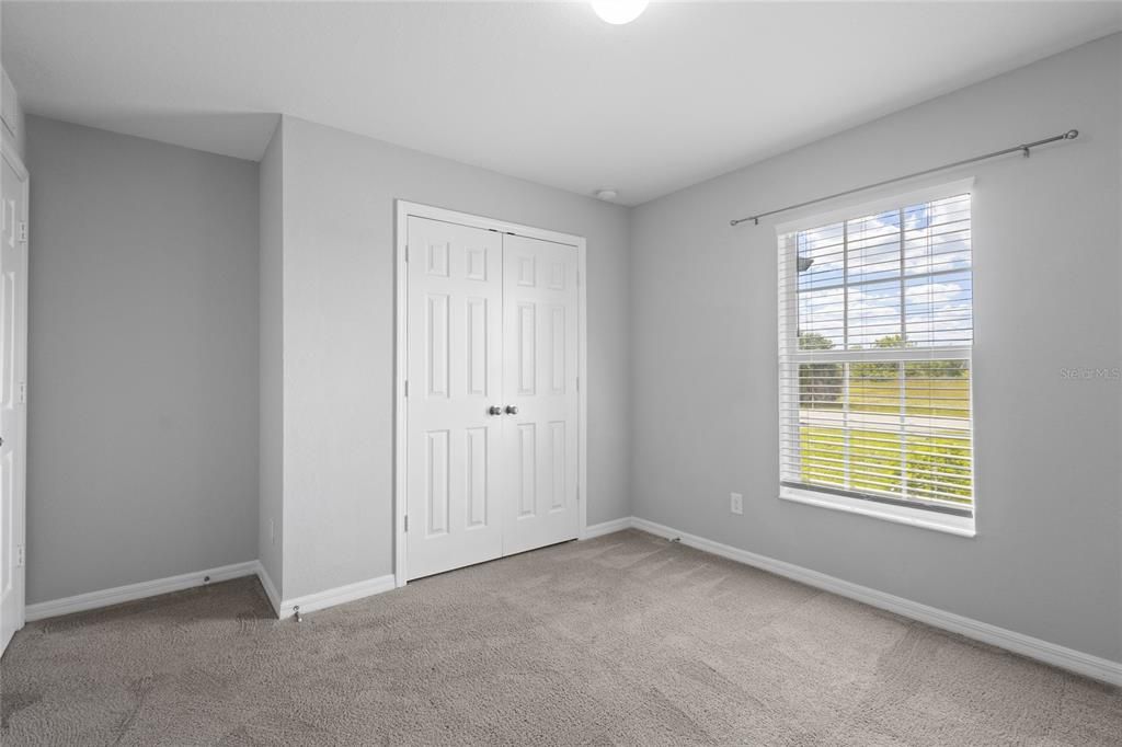 For Sale: $265,000 (3 beds, 2 baths, 1399 Square Feet)