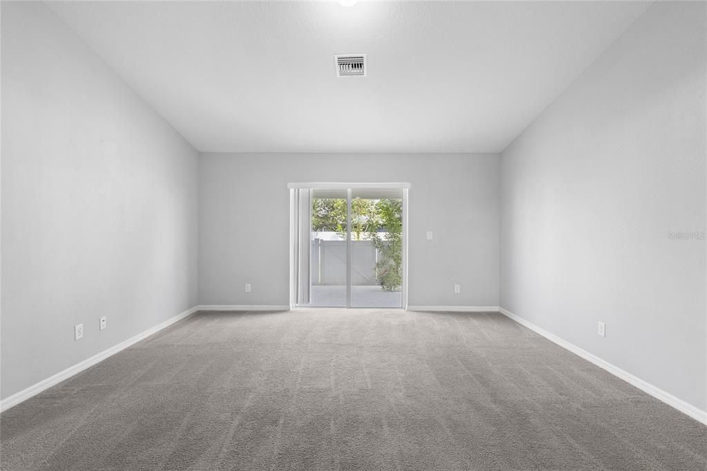 For Sale: $265,000 (3 beds, 2 baths, 1399 Square Feet)