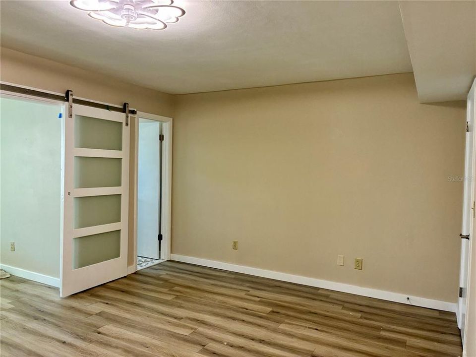 En Venta: $220,000 (2 camas, 2 baños, 983 Pies cuadrados)