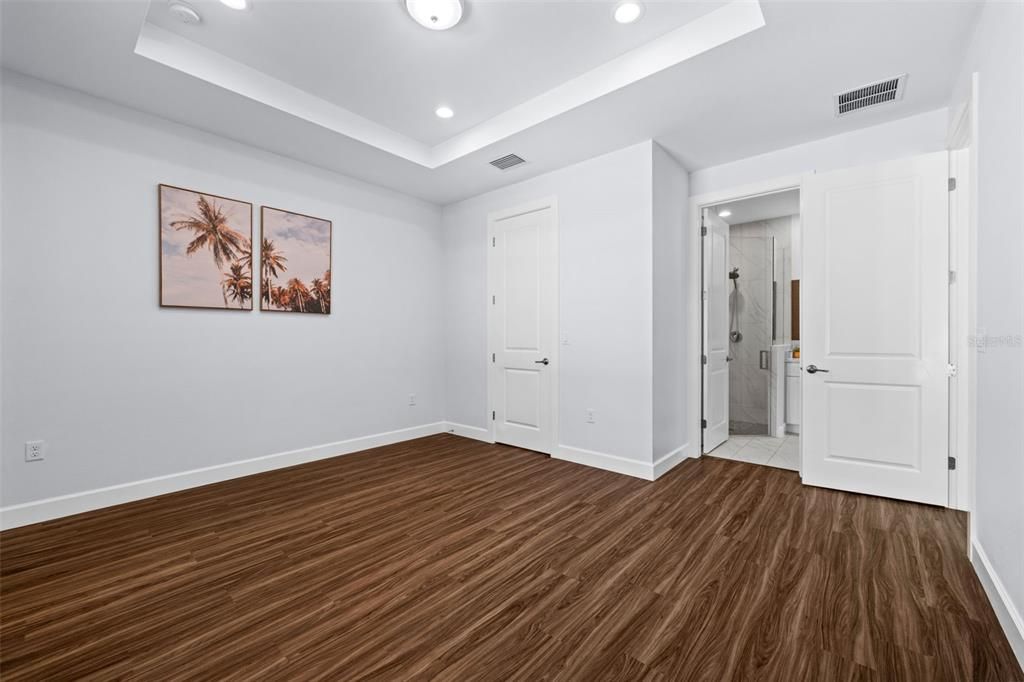 For Rent: $3,000 (3 beds, 2 baths, 1517 Square Feet)