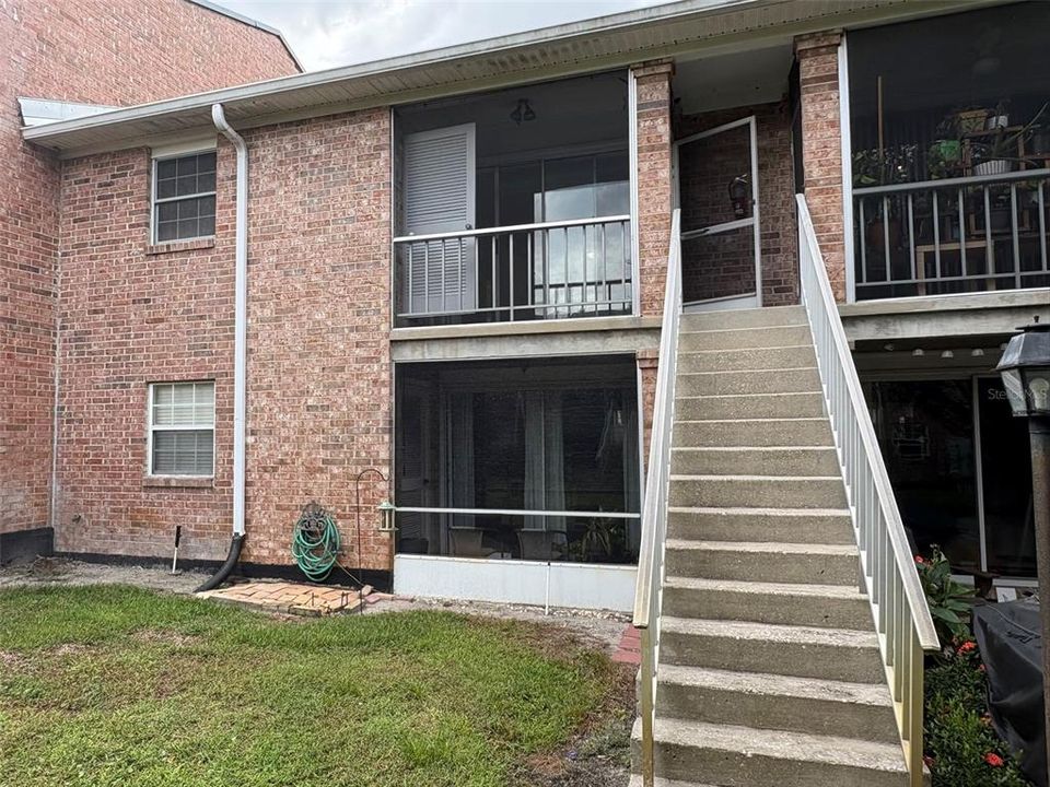 For Sale: $178,000 (2 beds, 1 baths, 1000 Square Feet)