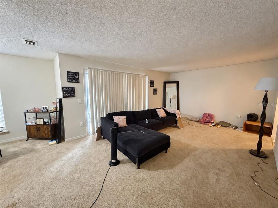 En Venta: $115,000 (2 camas, 2 baños, 1165 Pies cuadrados)
