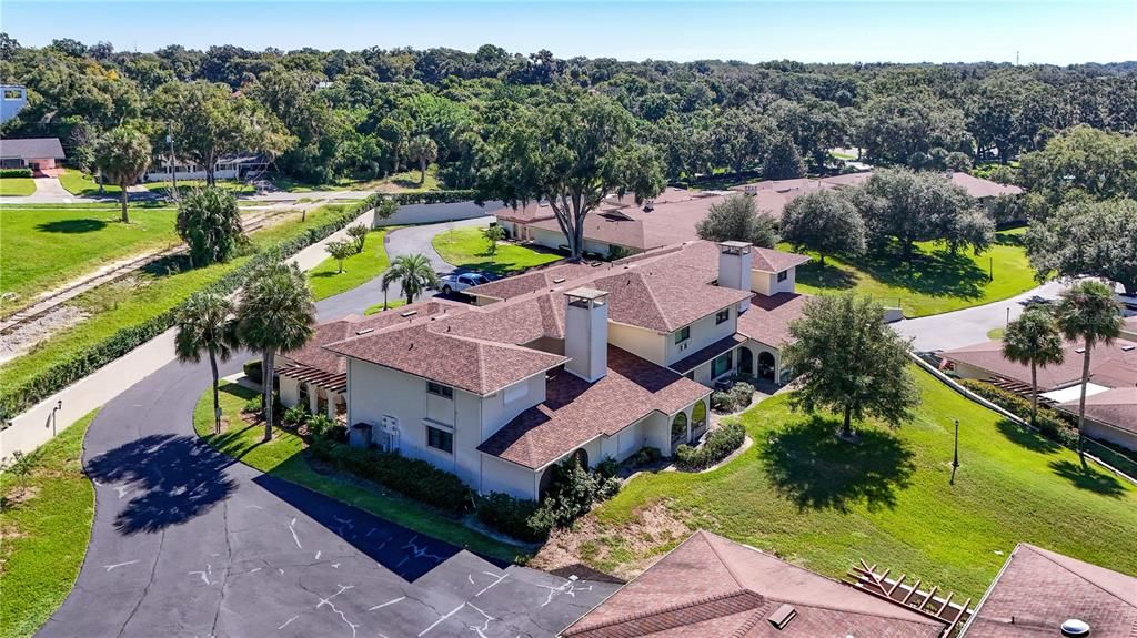 En Venta: $569,900 (3 camas, 3 baños, 2639 Pies cuadrados)