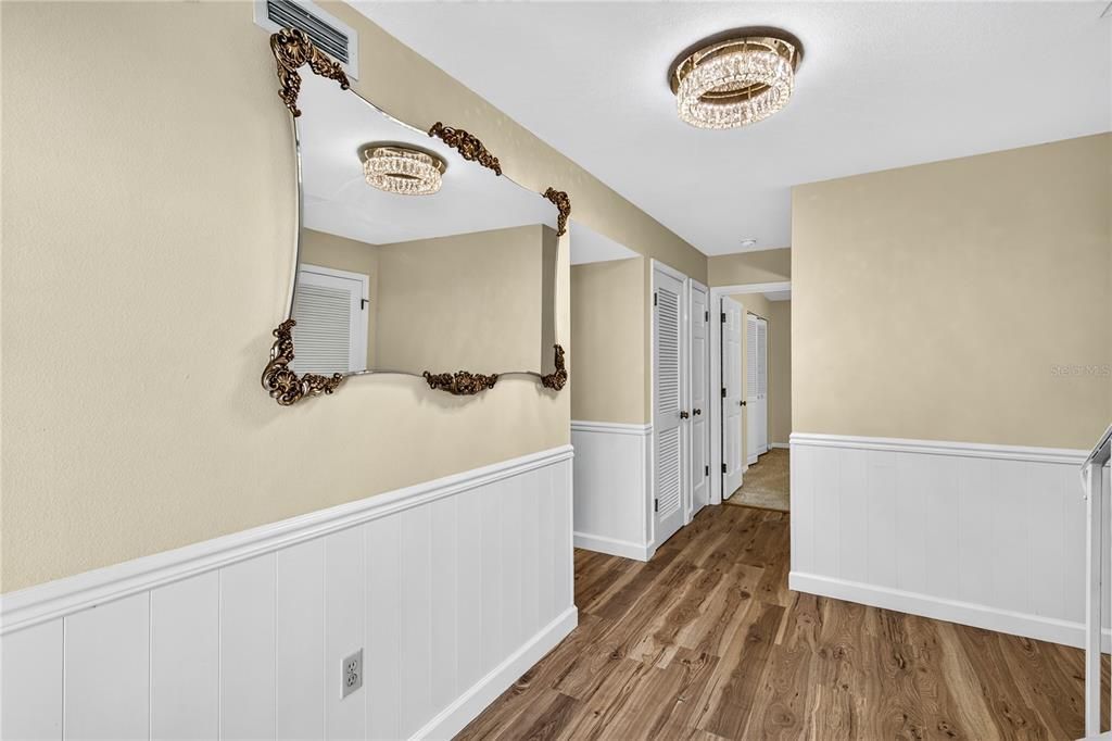 En Venta: $569,900 (3 camas, 3 baños, 2639 Pies cuadrados)